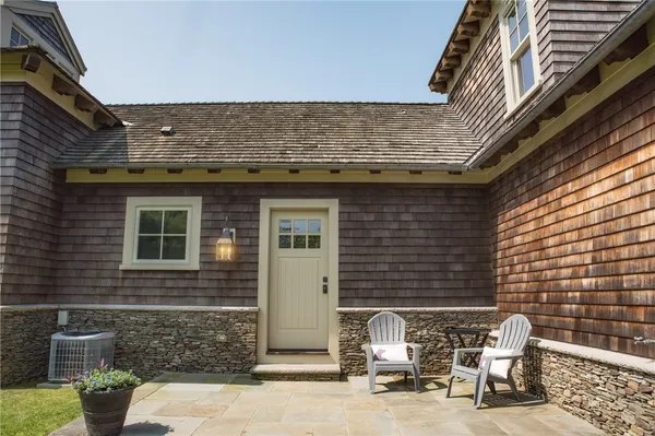 $8,000 | 58 Ridge Road, Newport, RI 02840