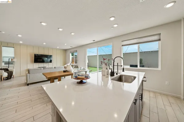 $649,000 | 916 Diego Drive, Oakley, CA 94561