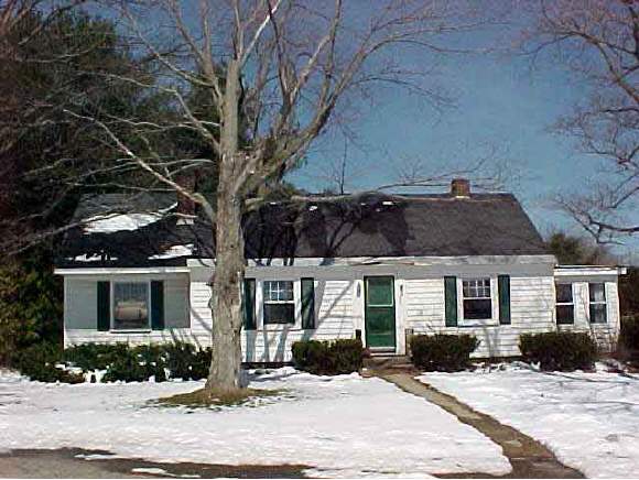225 Lee Hook Road Lee, NH 03861 - Photo 1 of 1