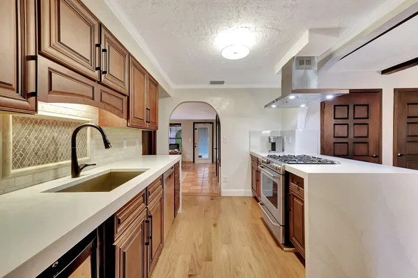 $2,898,000 | 9999 Northeast 120th Street, Okeechobee, FL 34972