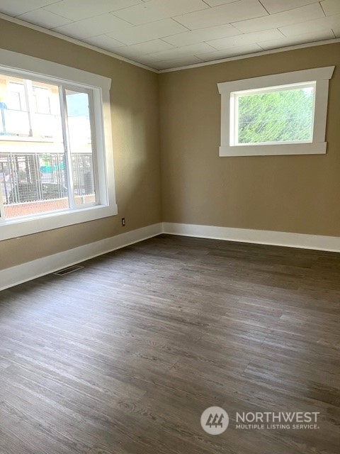 112 4th Avenue Southwest Puyallup, WA 98371 - Photo 12 of 37