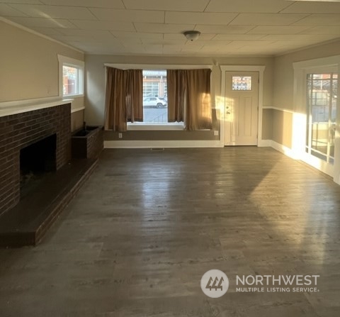 112 4th Avenue Southwest Puyallup, WA 98371 - Photo 3 of 37