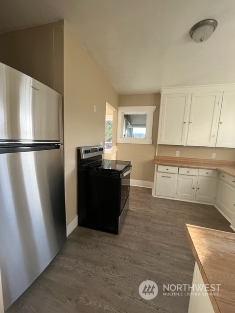 112 4th Avenue Southwest Puyallup, WA 98371 - Photo 9 of 37