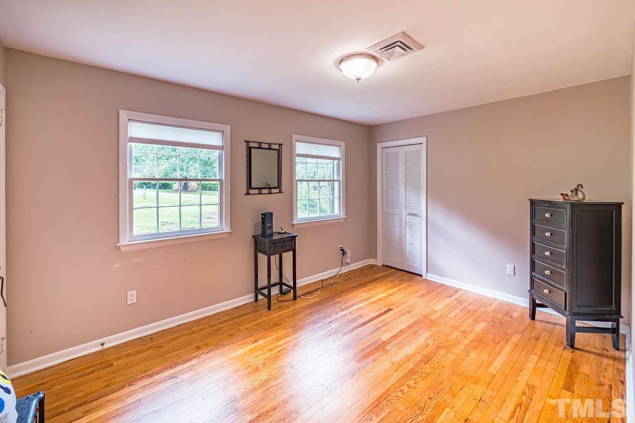 2416 Alpine Road Durham, NC 27707 - Photo 10 of 21 Gallery Image 10