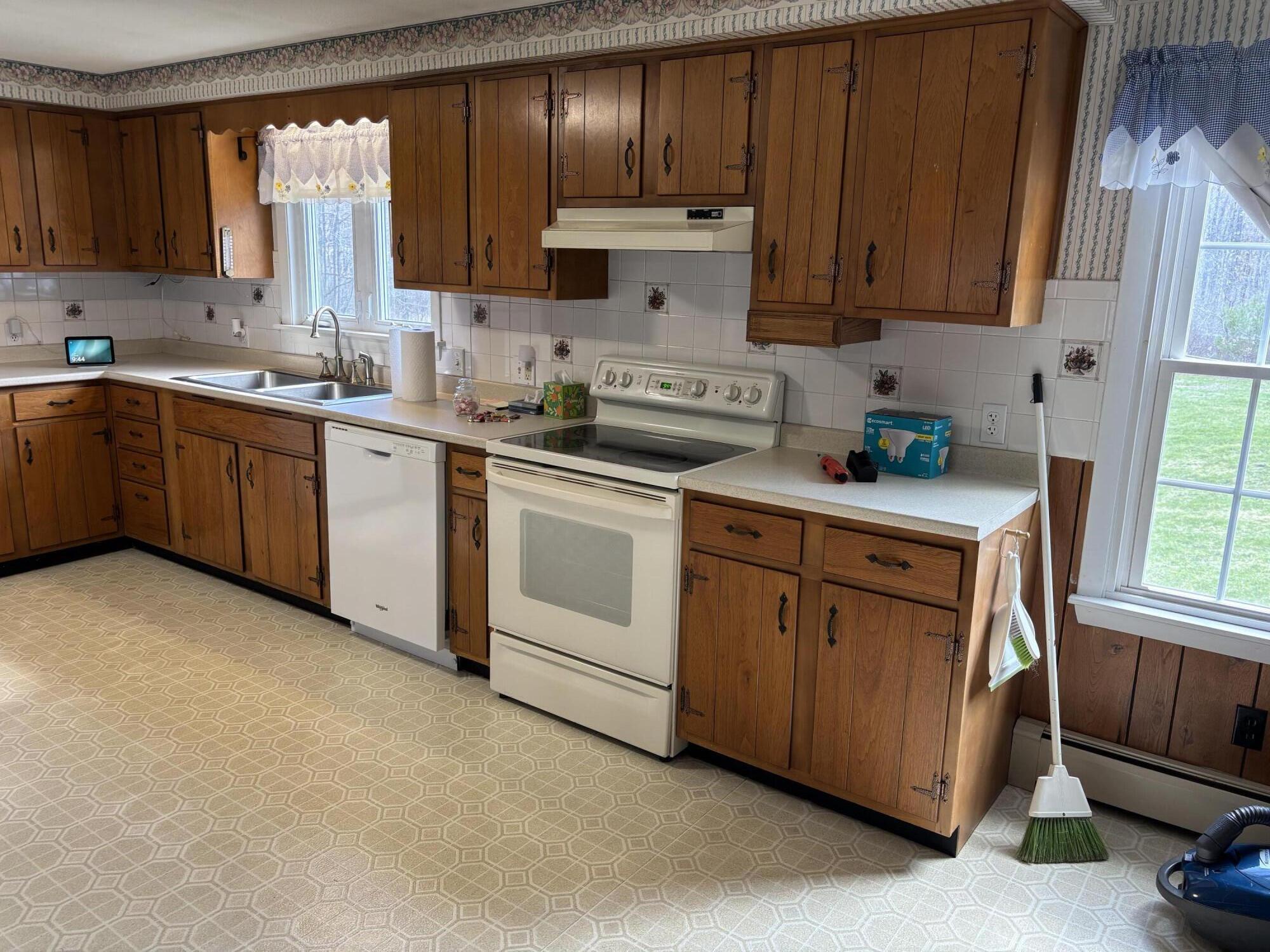 451 Church Hill Road Augusta, ME 04330 - Photo 19 of 39 IMG_1885