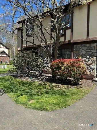 $319,800 | 454 Swanson Crescent, Unit 454, Milford, CT 06461