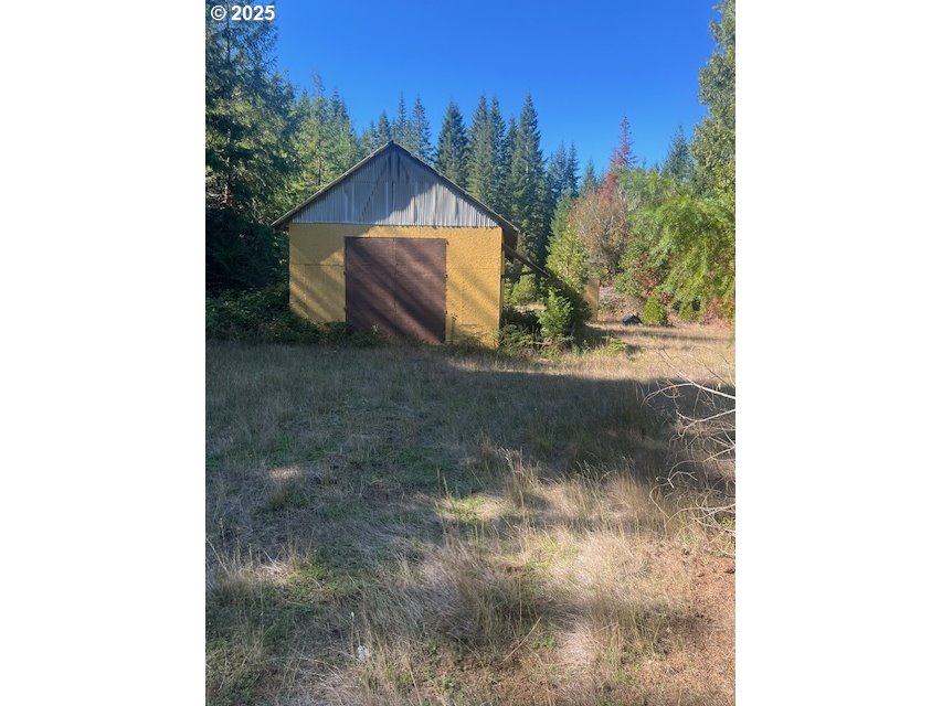 1890 Upper Camas Road Camas Valley, OR 97416 - Photo 5 of 28 a view of a small yard