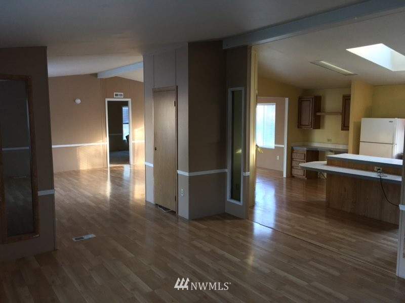 527 Cook Road Camano Island, WA 98282 - Photo 9 of 17 Gallery Image 9