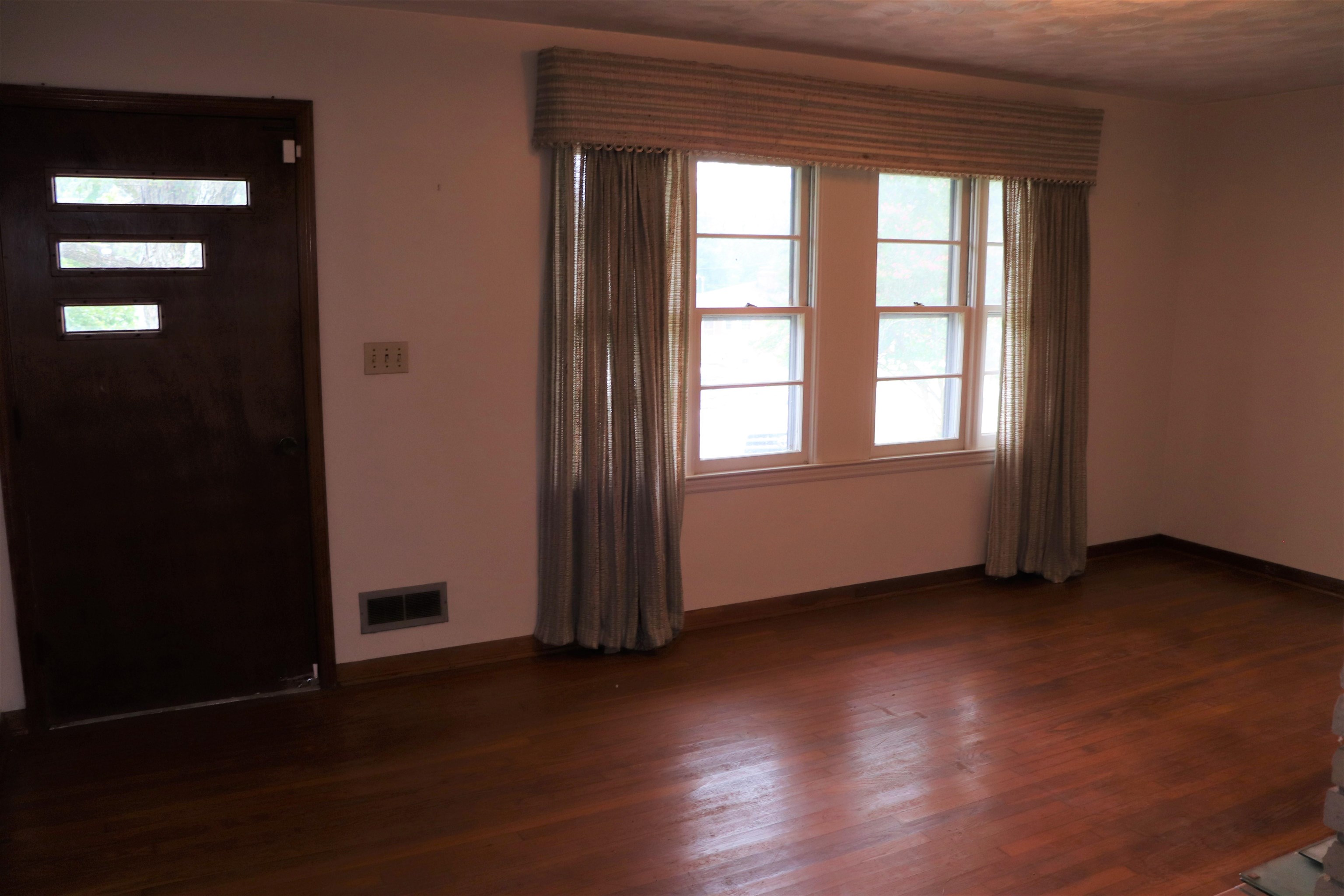 826 Rice Road Spartanburg, SC 29303 - Photo 6 of 35 Gallery Image 6
