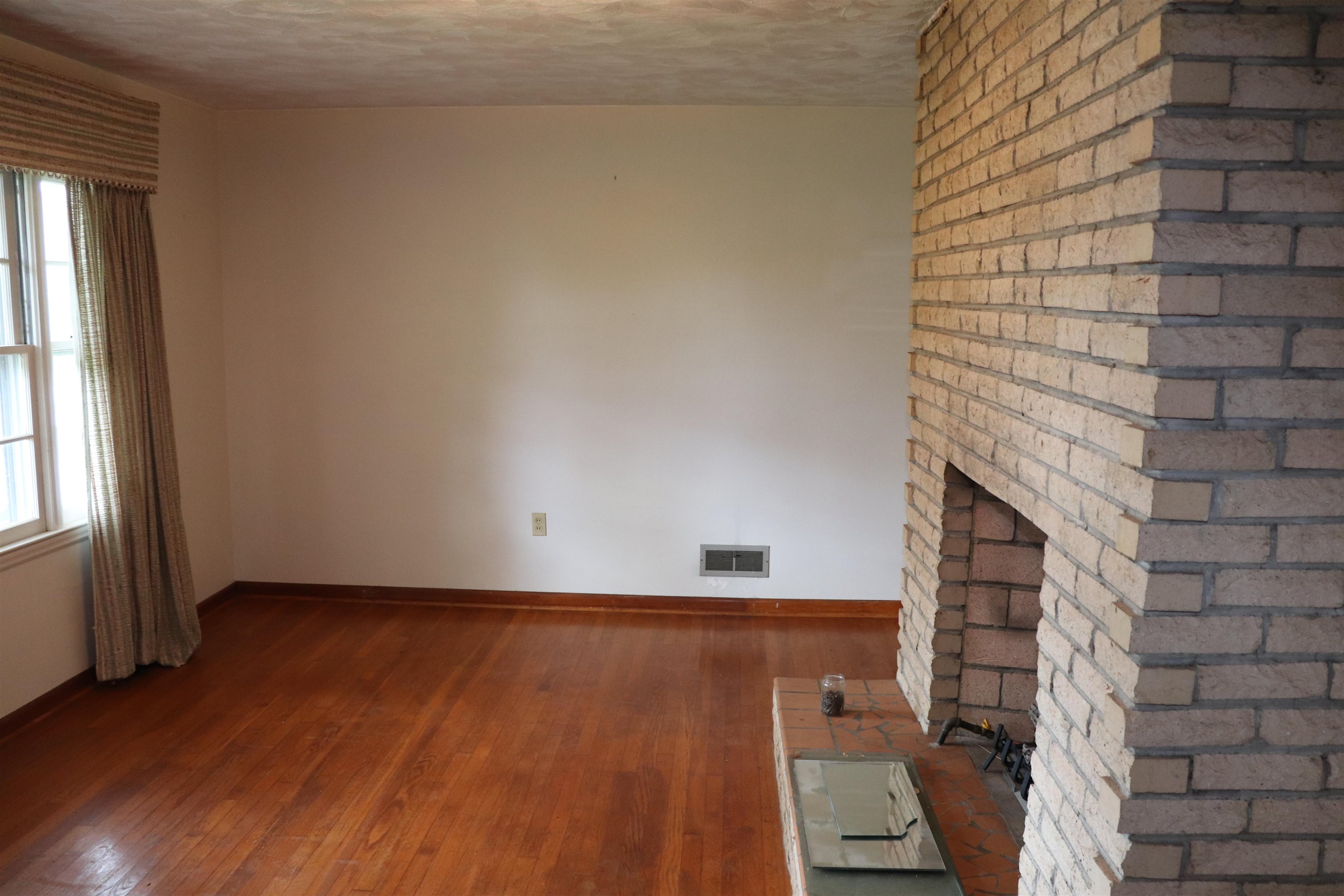 826 Rice Road Spartanburg, SC 29303 - Photo 8 of 35 Gallery Image 8