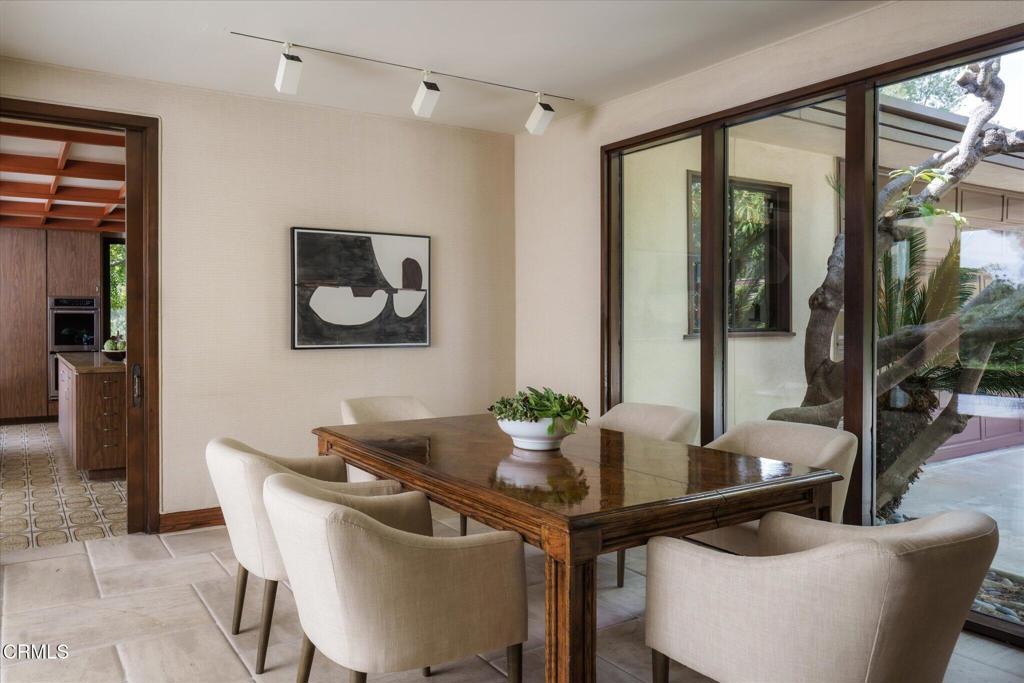 1279 Chateau Road Pasadena, CA 91105 - Photo 26 of 66 55a-1279_Chateau_Rd-42
