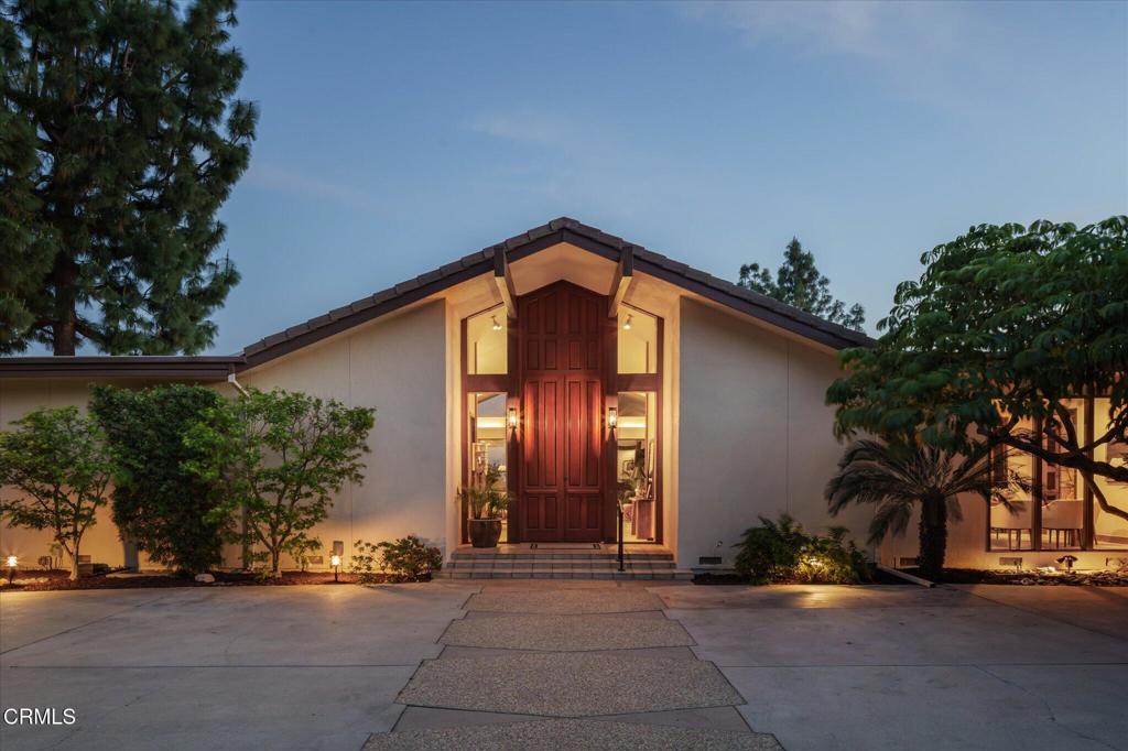 1279 Chateau Road Pasadena, CA 91105 - Photo 3 of 66 3-1279_Chateau_Rd-01