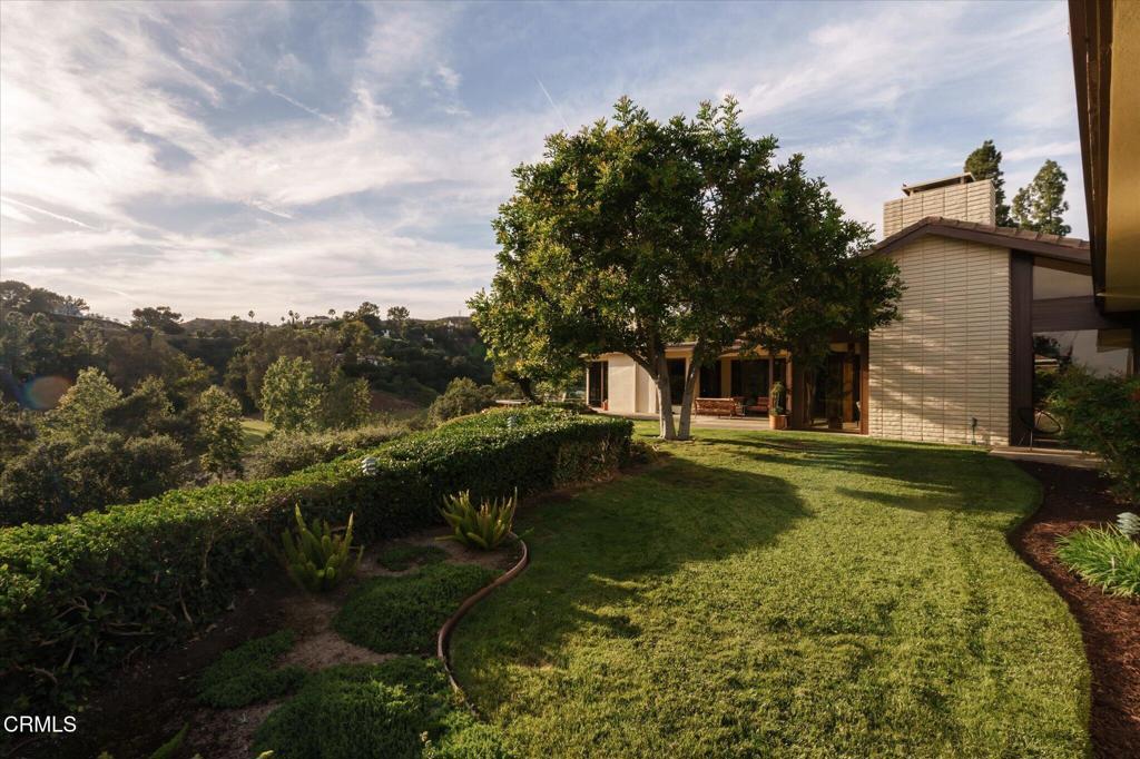 1279 Chateau Road Pasadena, CA 91105 - Photo 56 of 66 90-1279_Chateau_Rd-75