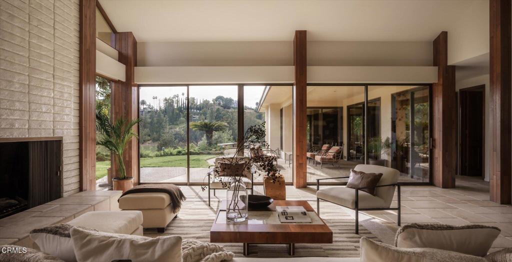 1279 Chateau Road Pasadena, CA 91105 - Photo 10 of 66 22-1279_Chateau_Rd-22