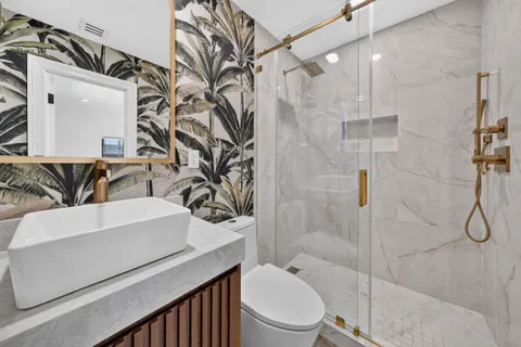 $3,400,000 | 2719 Northeast 19th Street, Fort Lauderdale, FL 33305