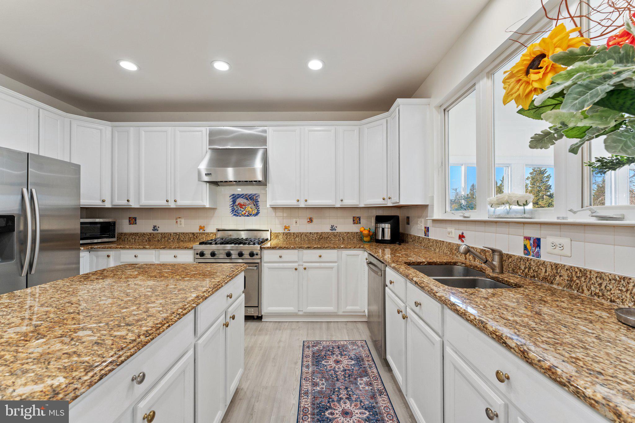 6422 Muster Court Centreville, VA 20121 - Photo 19 of 69 Kitchen