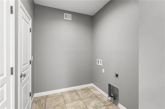 $817,500 | 37655 Osawatomie Road, Osawatomie, KS 66064