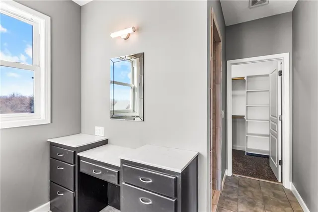 $817,500 | 37655 Osawatomie Road, Osawatomie, KS 66064