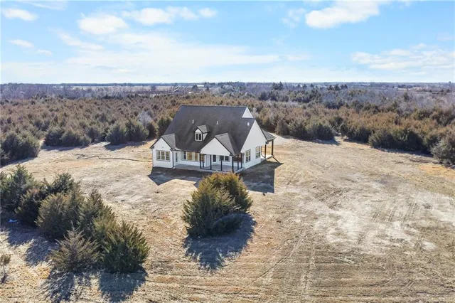 $817,500 | 37655 Osawatomie Road, Osawatomie, KS 66064
