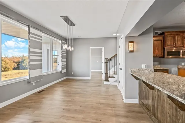 $817,500 | 37655 Osawatomie Road, Osawatomie, KS 66064