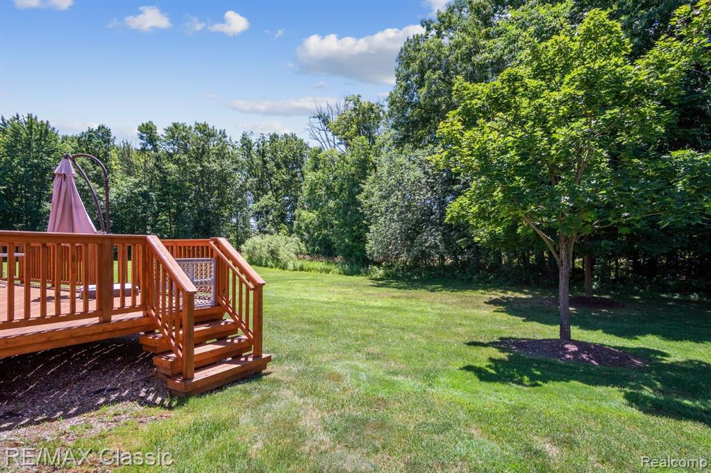 650 Cherry Grove Road Canton, MI 48188 - Photo 29 of 32