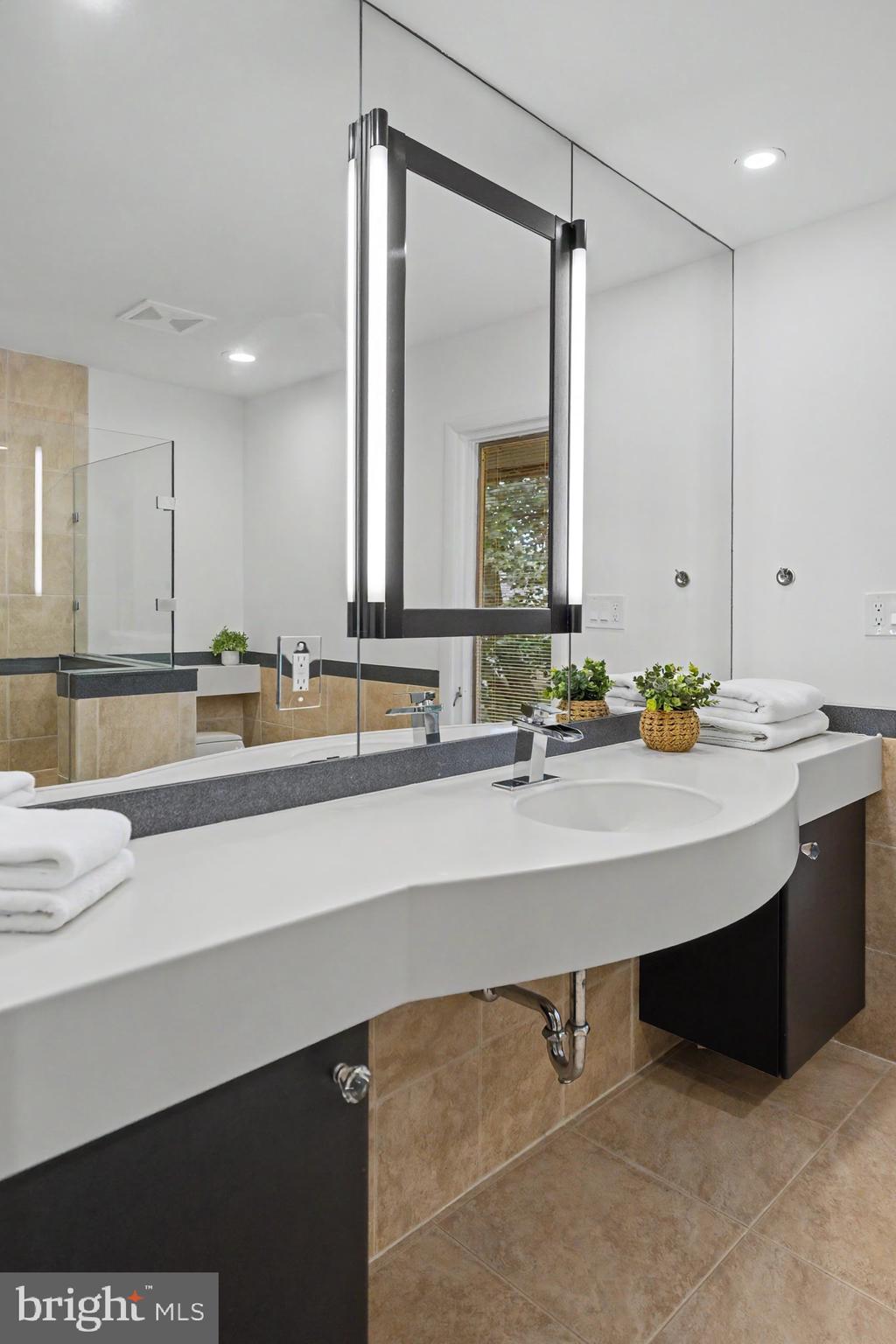2020 Chadds Ford Drive Reston, VA 20191 - Photo 38 of 64
