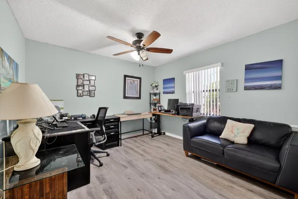 $3,500 | 6180 30th Court South, St. Petersburg, FL 33712