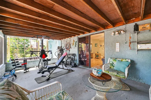 $3,500 | 6180 30th Court South, St. Petersburg, FL 33712