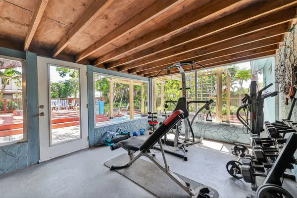 $3,500 | 6180 30th Court South, St. Petersburg, FL 33712