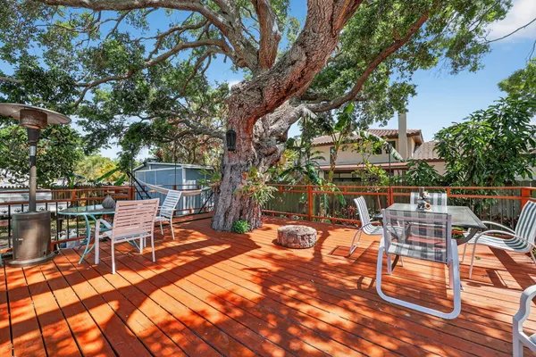 $3,500 | 6180 30th Court South, St. Petersburg, FL 33712