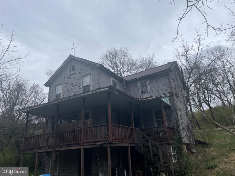 615 Meadow Grove Road Newport, PA 17074 - Photo 1 of 5 Gallery Image 1