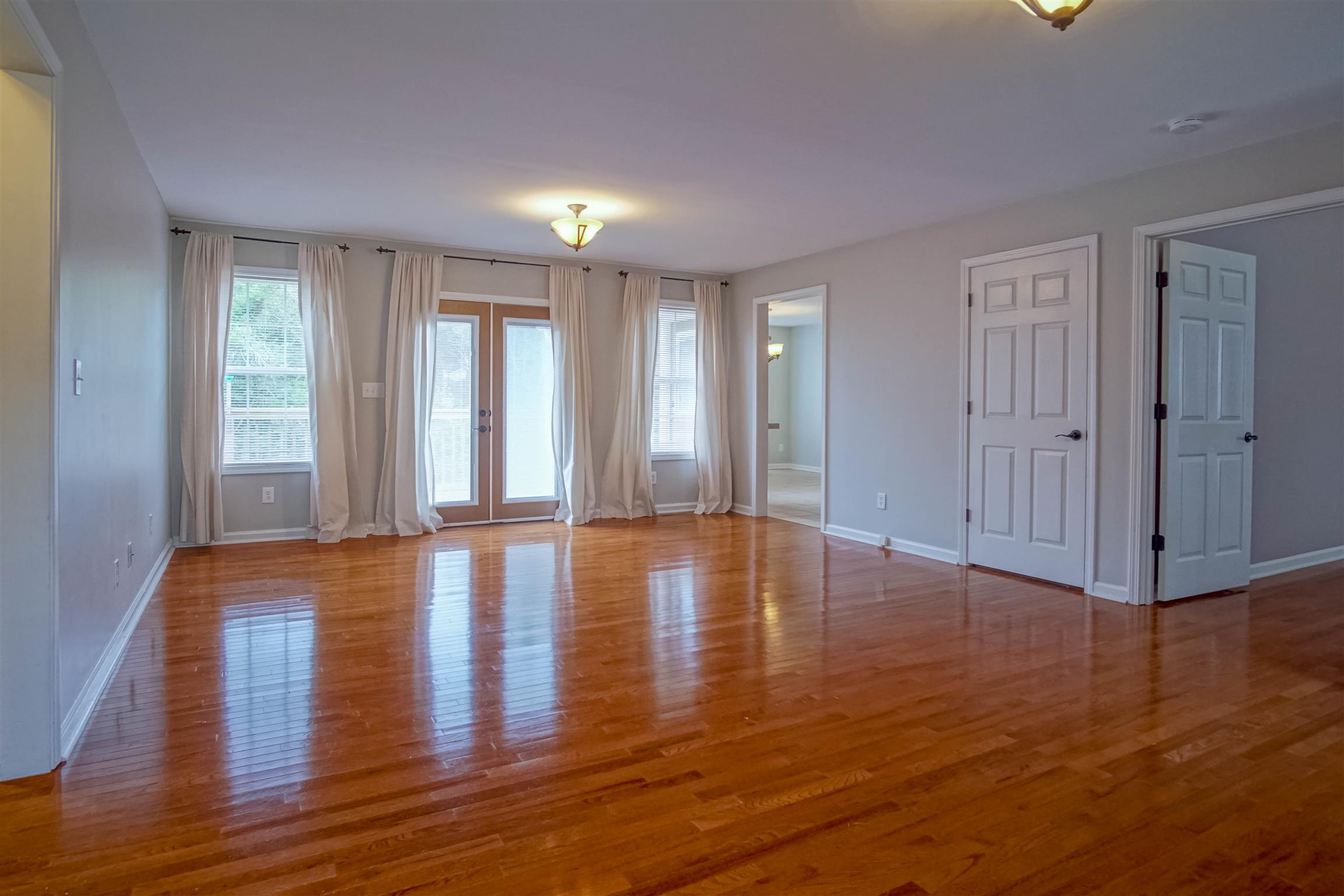 220 Prosser Road Lawrenceburg, TN 38464 - Photo 8 of 28 Gallery Image 8