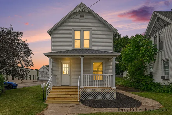 $299,900 | 5554 32nd Avenue, Hudsonville, MI 49426