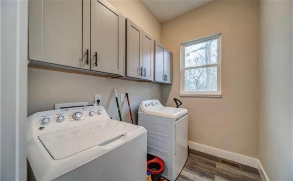 1172 Hunter Drive Ranger, GA 30734 - Photo 34 of 78 a utility room with dryer and washer