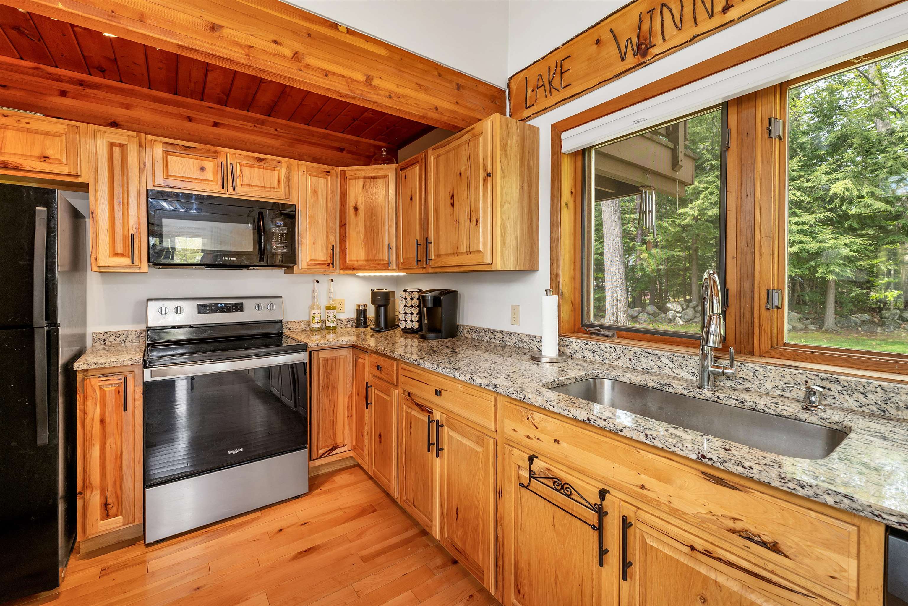 7 Croft Way Laconia, NH 03246 - Photo 14 of 60