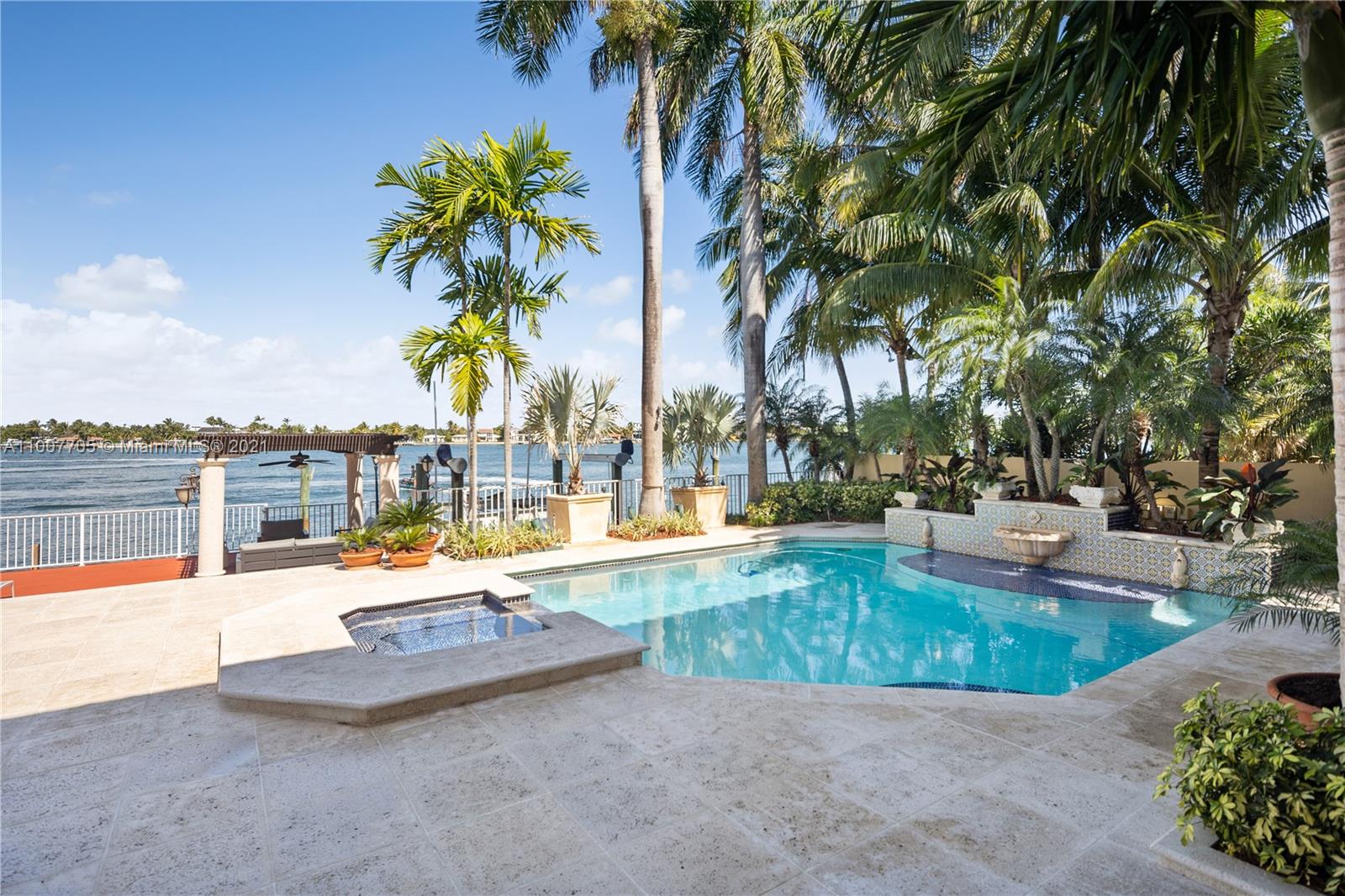 1385 North Biscayne Point Road Miami Beach, FL 33141 - Photo 37 of 68
