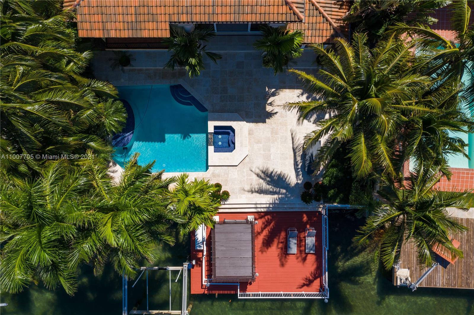 1385 North Biscayne Point Road Miami Beach, FL 33141 - Photo 40 of 68