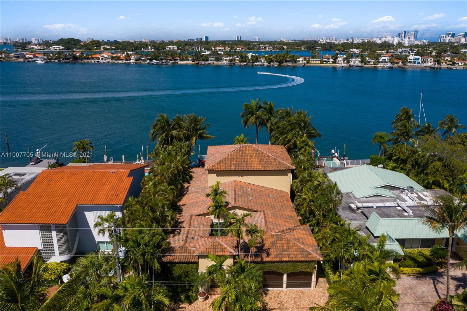 1385 North Biscayne Point Road Miami Beach, FL 33141 - Photo 46 of 68 an aerial view of residential houses with outdoor space and swimming pool