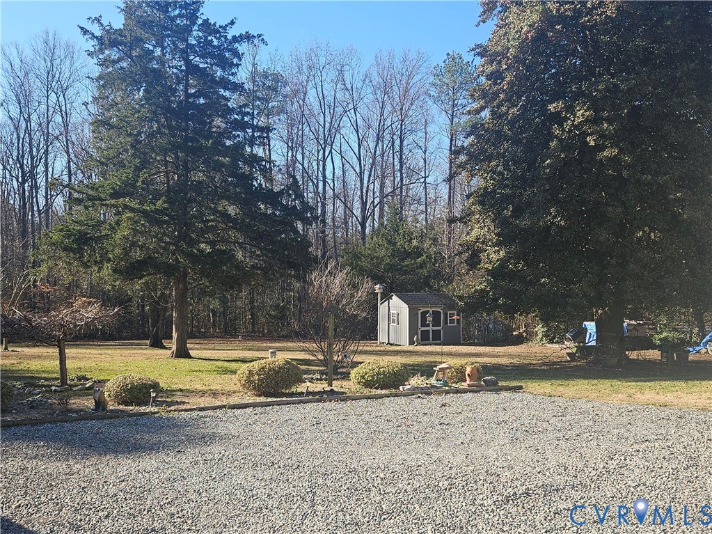 11503 Ashcake Road Ashland, VA 23005 - Photo 6 of 7 a view of a yard with swimming pool