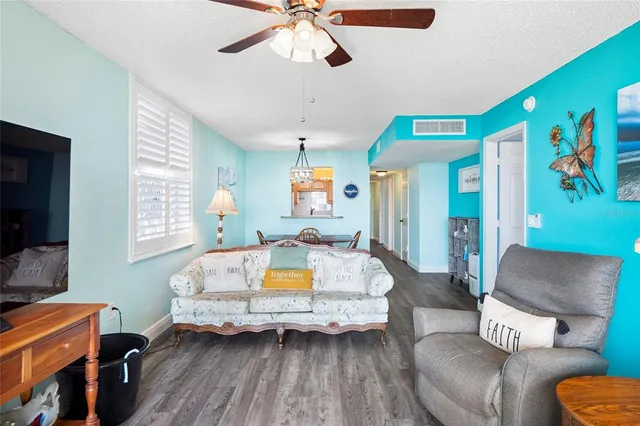 $315,000 | 3370 Ocean Shore Boulevard, Unit 203B, Ormond Beach, FL 32176