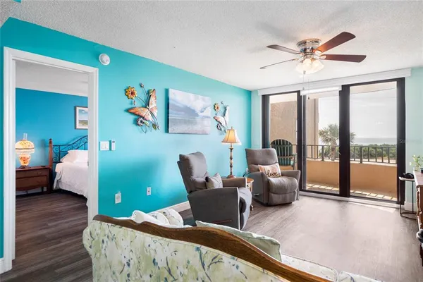 $299,999 | 3370 Ocean Shore Boulevard, Unit 203B, Ormond Beach, FL 32176