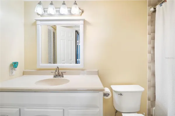 $299,999 | 3370 Ocean Shore Boulevard, Unit 203B, Ormond Beach, FL 32176