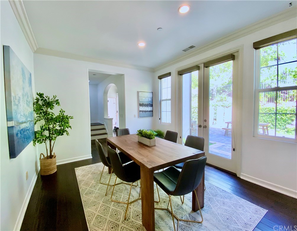 60 Clouds View Irvine, CA 92603 - Photo 7 of 37