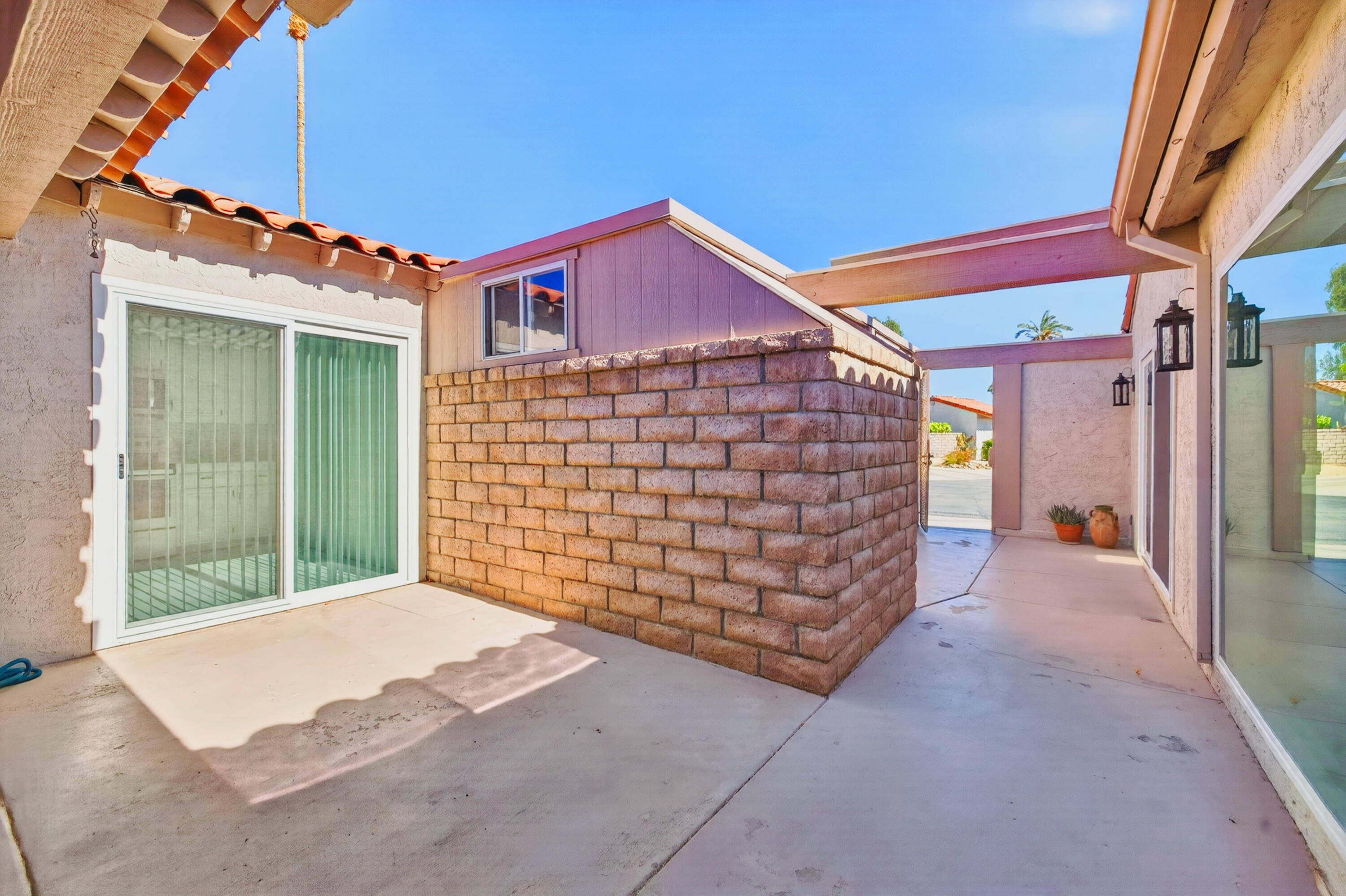 6269 East Driver Road Palm Springs, CA 92264 - Photo 4 of 26 22