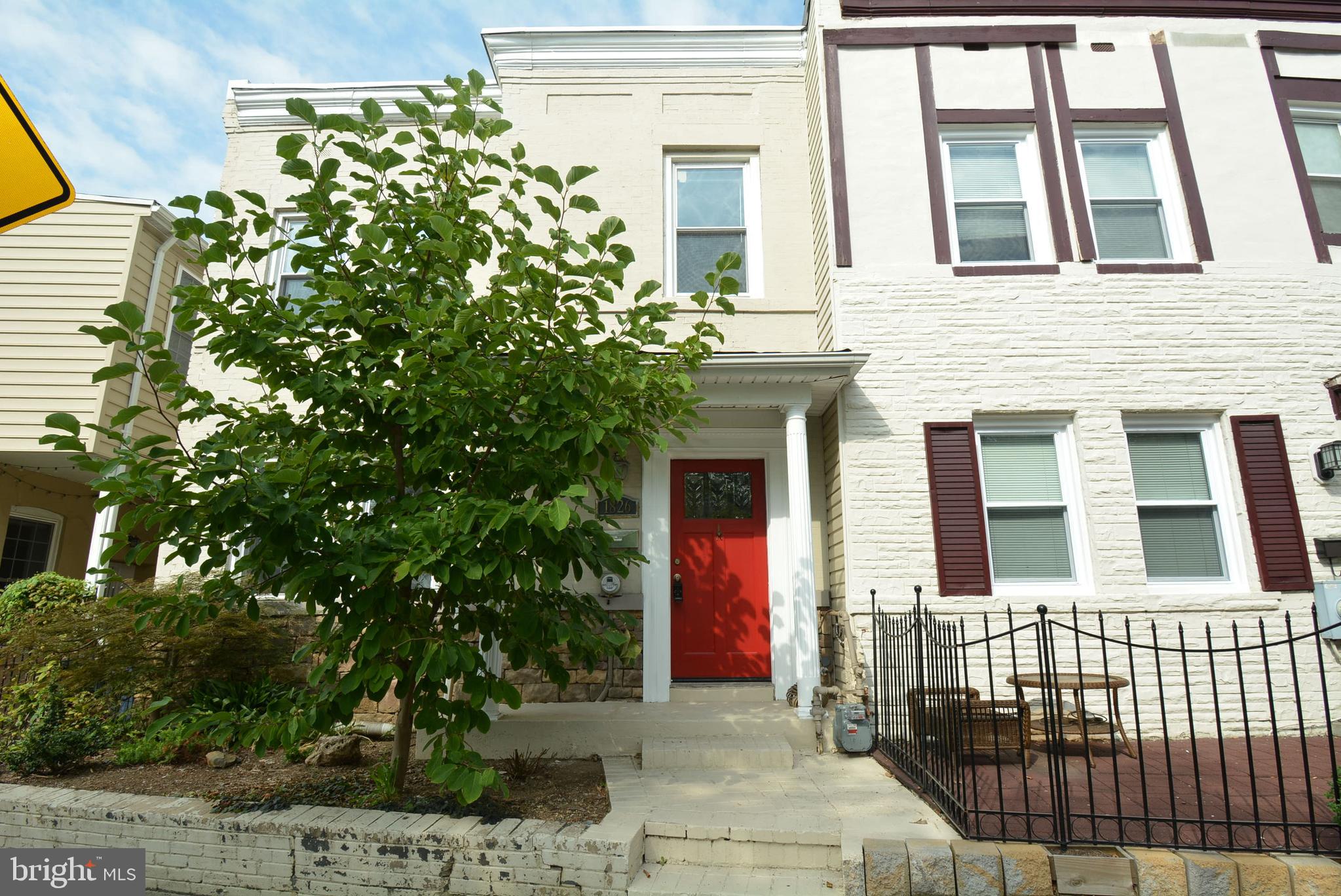 1826 Lincoln Road Northeast Washington, DC 20002 - Photo 2 of 30 Gallery Image 2