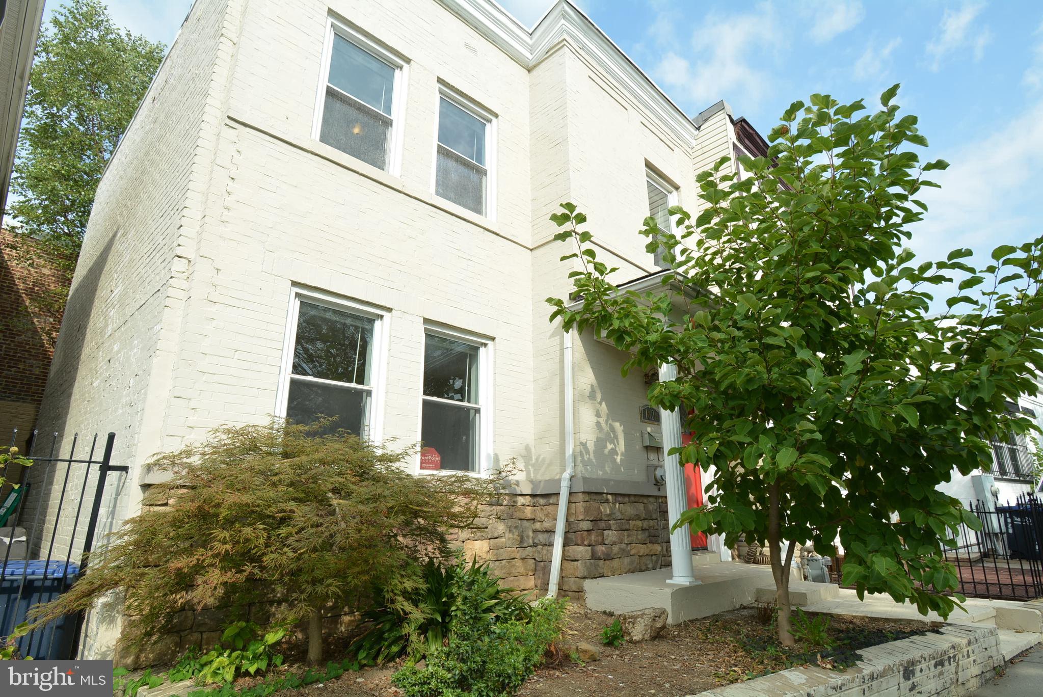 1826 Lincoln Road Northeast Washington, DC 20002 - Photo 3 of 30 Gallery Image 3