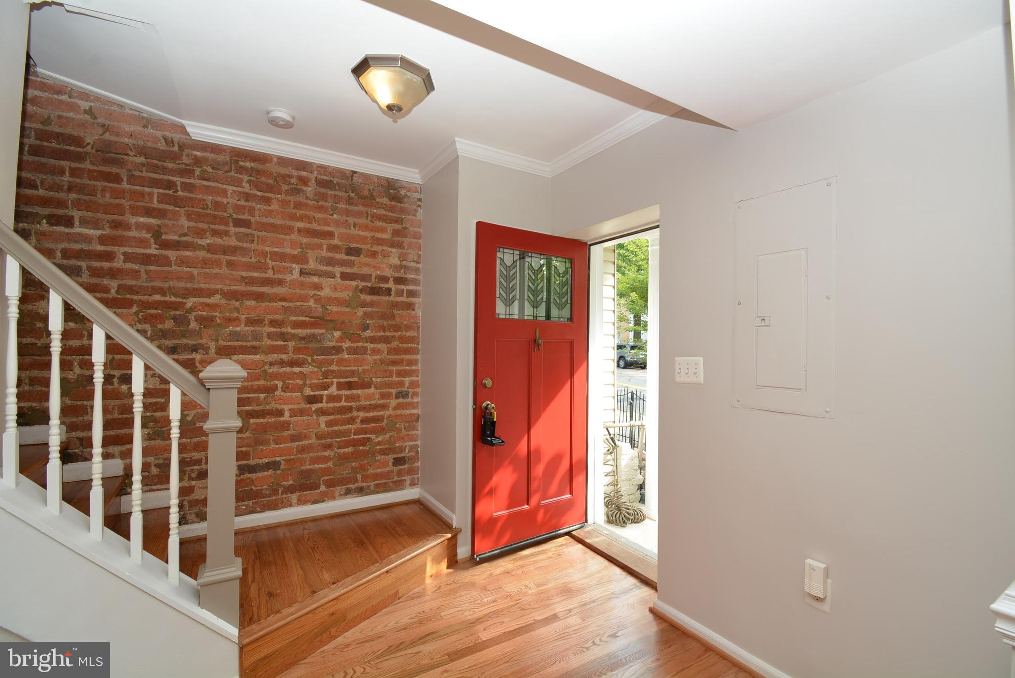 1826 Lincoln Road Northeast Washington, DC 20002 - Photo 4 of 30 Gallery Image 4
