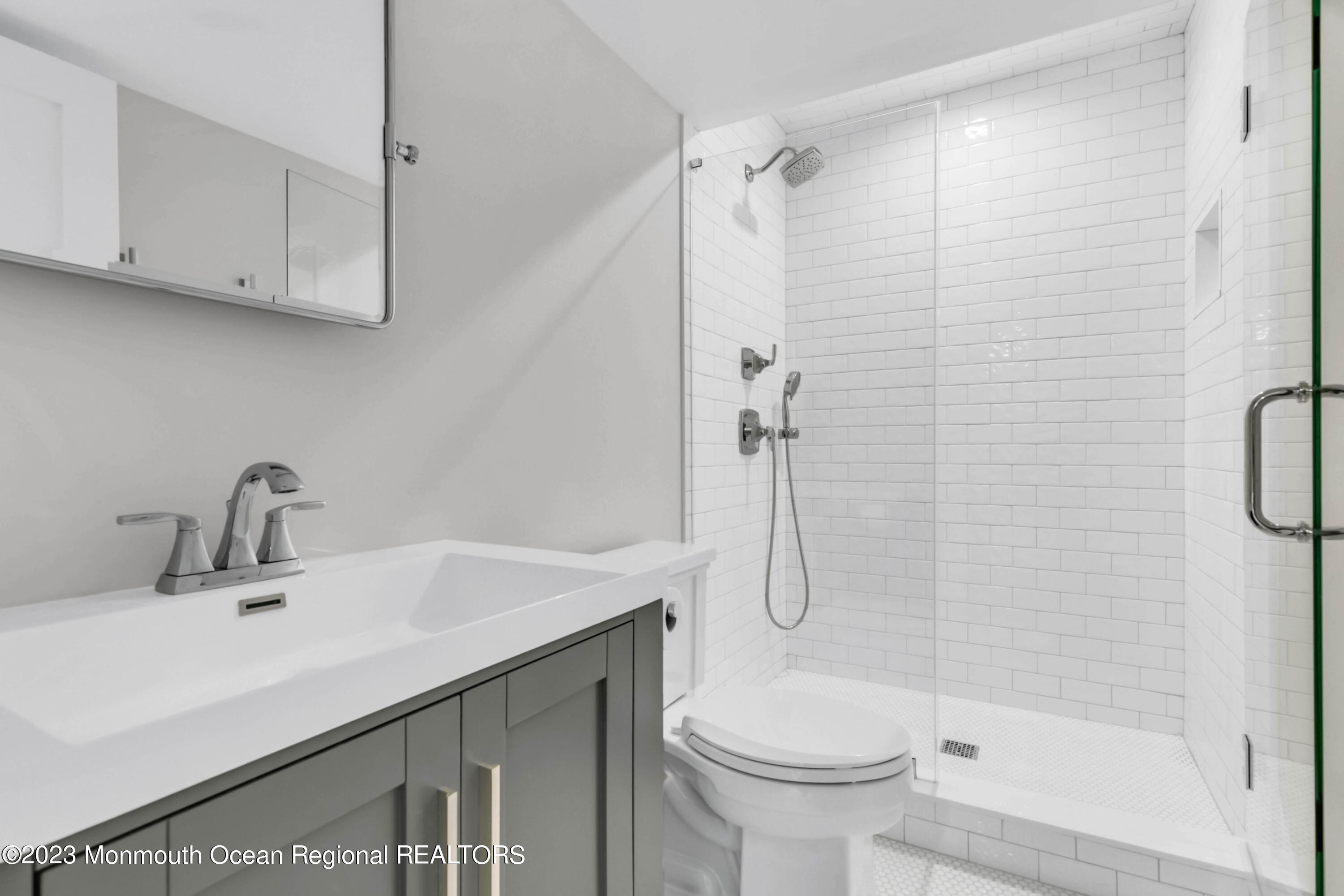 9 Allen Street Rumson, NJ 07760 - Photo 20 of 43 Basement Full Bathroom