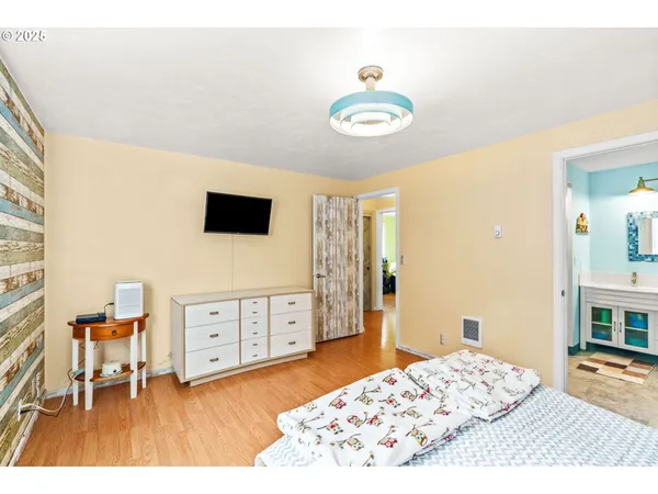 $475,000 | 4130 Munsel Creek Drive, Florence, OR 97439