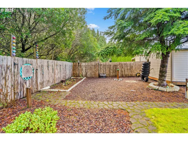 $475,000 | 4130 Munsel Creek Drive, Florence, OR 97439